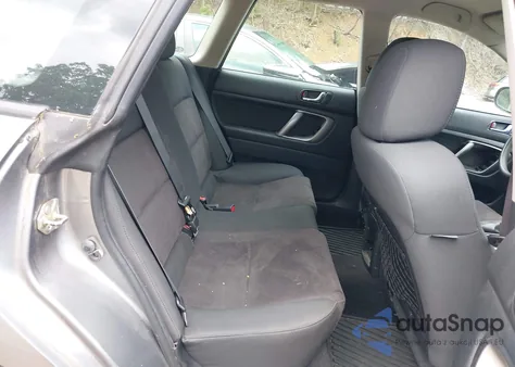 2009 Subaru Outback 2.5I z USA, uszkodzony, nr VIN 4S4BP61C697333013